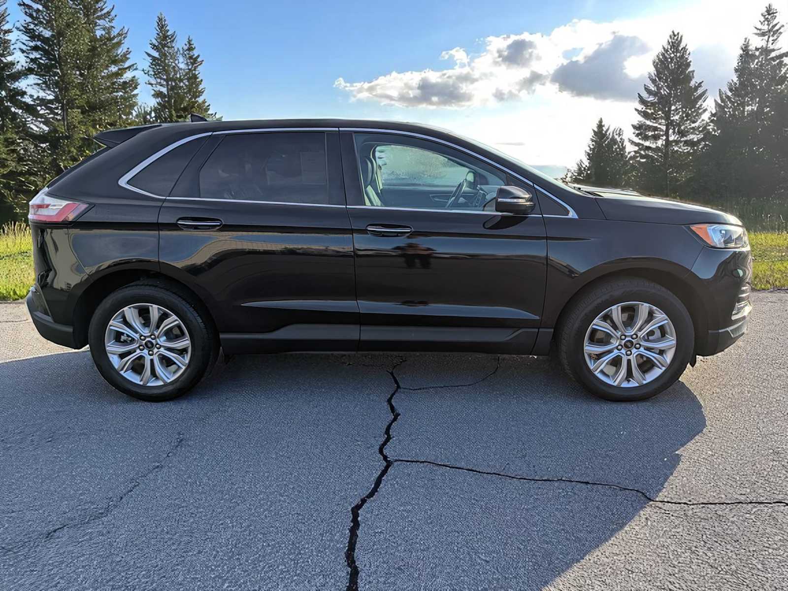 2024 Ford Edge Titanium 7
