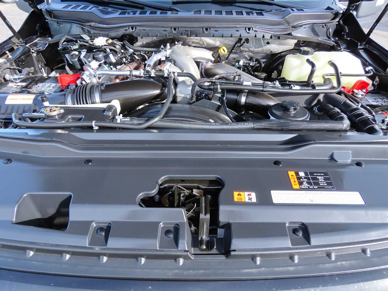 Thumbnail: 2024 Ford Econoline - 16