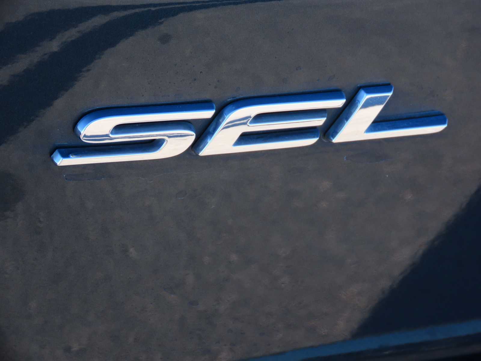 Thumbnail: 2023 Ford Edge - 13