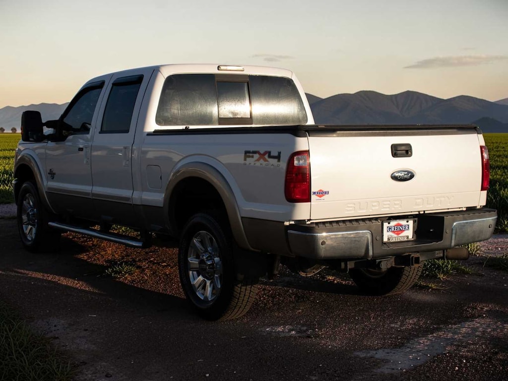 Used 2011 Ford Super Duty F-350 SRW Lariat Truck Crew Cab