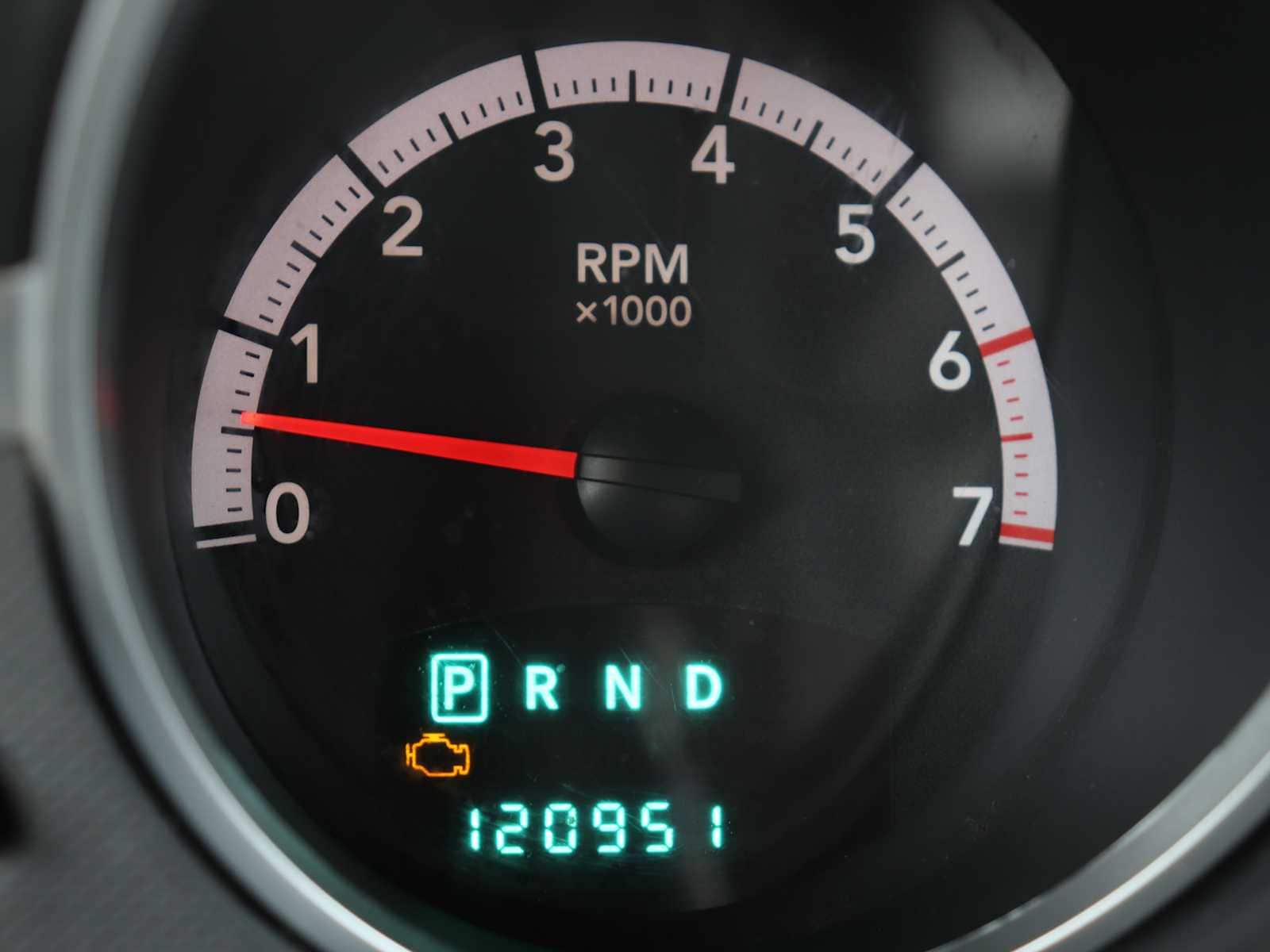 Thumbnail: 2011 Dodge Nitro - 31