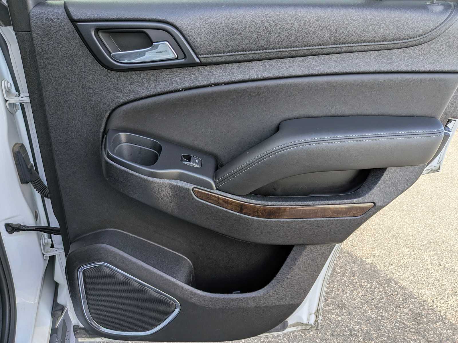 Thumbnail: 2018 Chevrolet Tahoe - 27