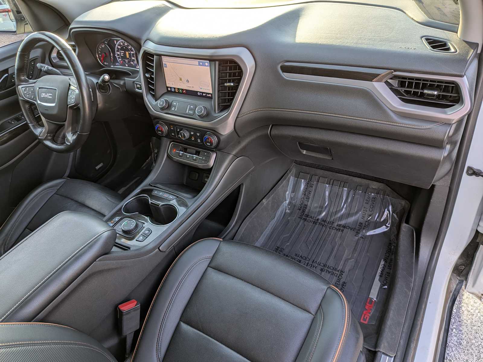 2022 GMC Acadia AT4 23