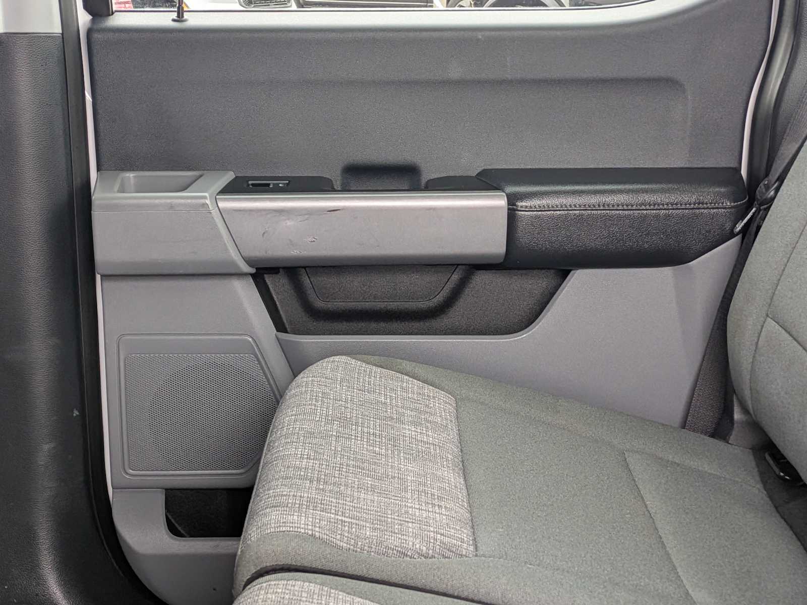 Thumbnail: 2023 Ford Econoline - 21