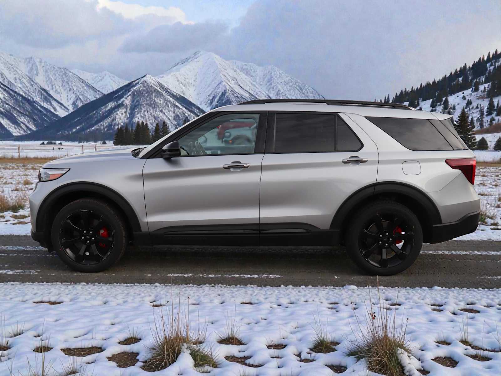 Thumbnail: 2022 Ford Explorer - 3