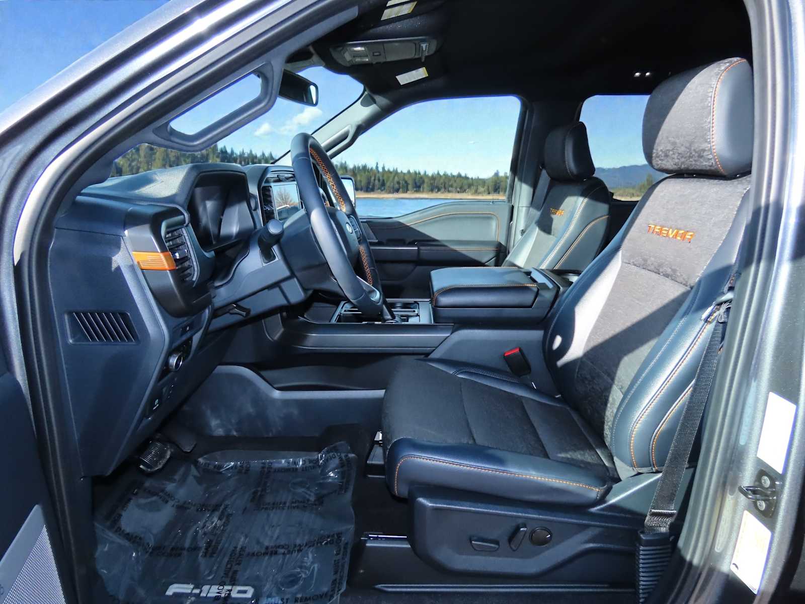 Thumbnail: 2025 Ford F-150 - 15