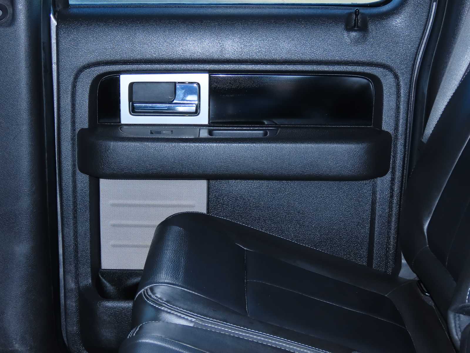 Thumbnail: 2011 Ford F-150 - 21