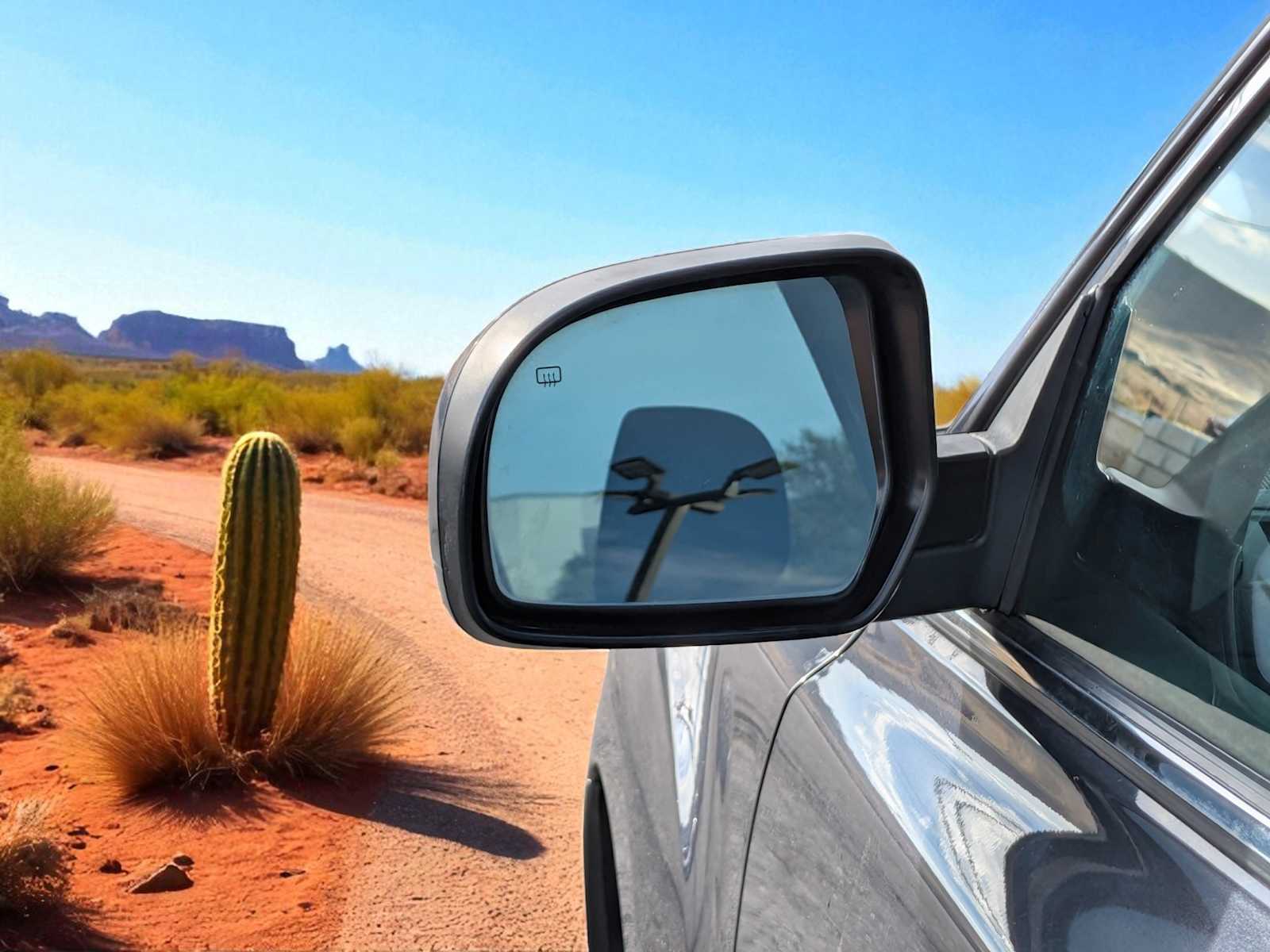 Thumbnail: 2011 Subaru Outback - 16