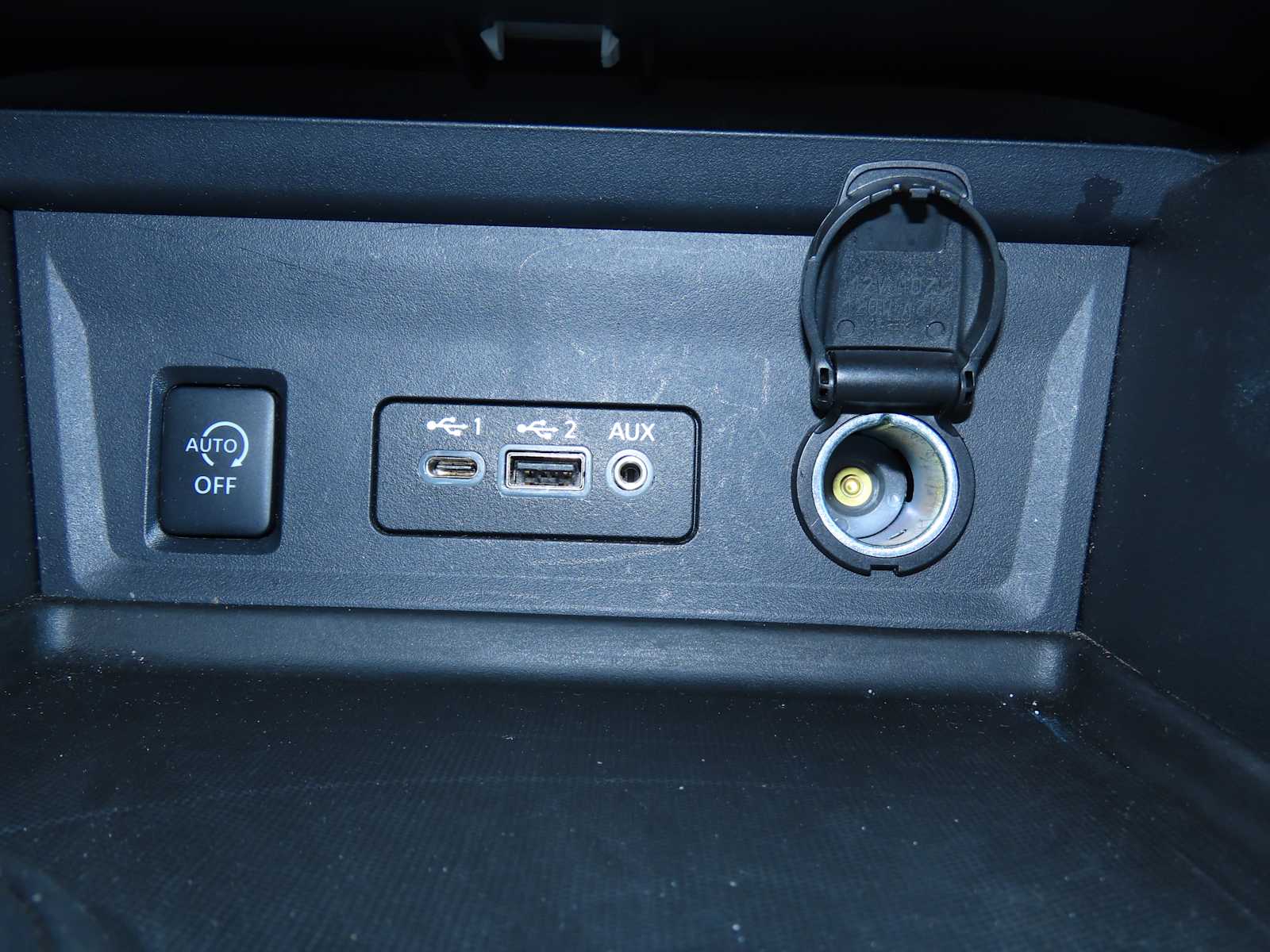 Thumbnail: 2024 Nissan Sentra - 29