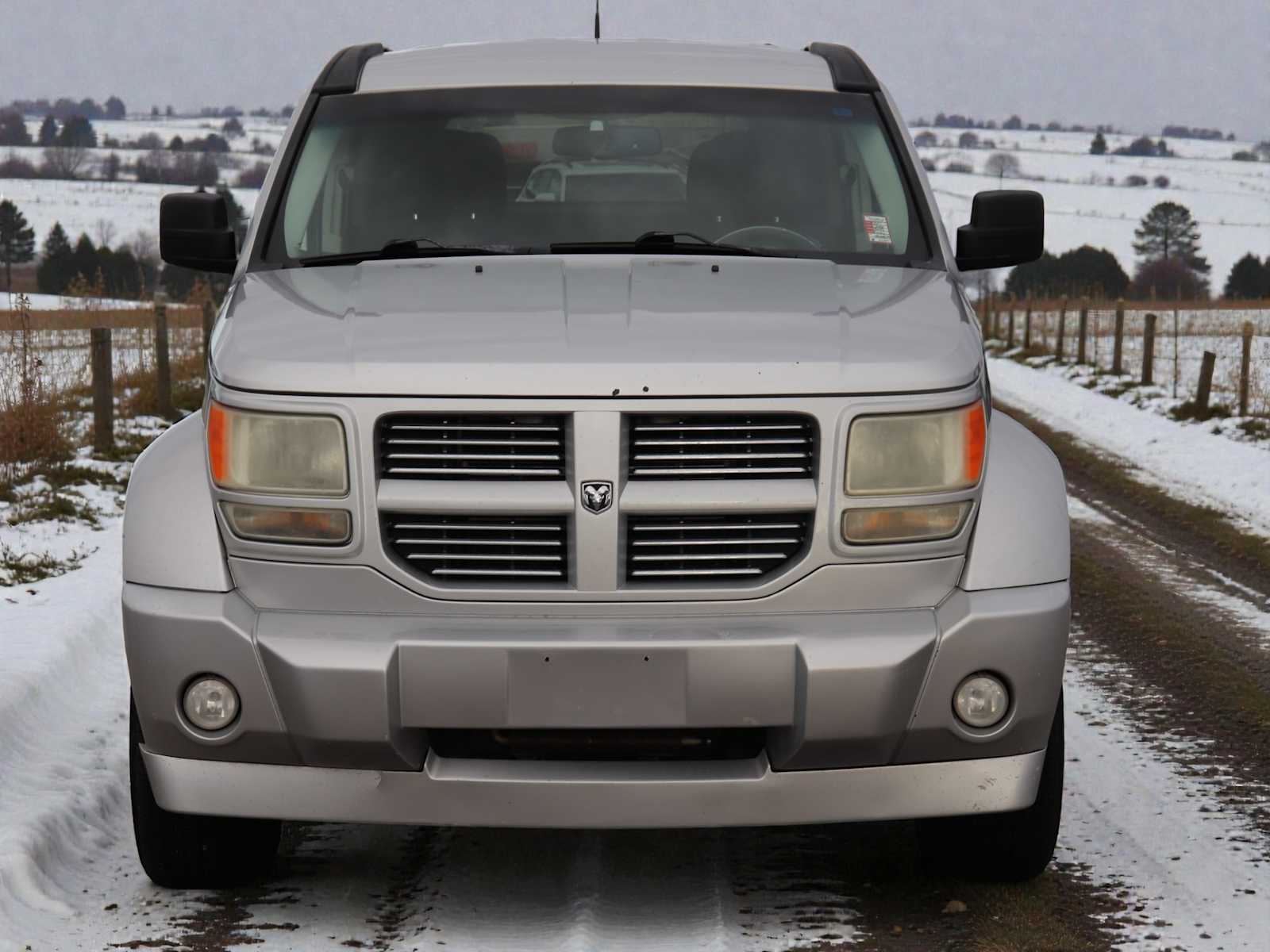 Thumbnail: 2011 Dodge Nitro - 9