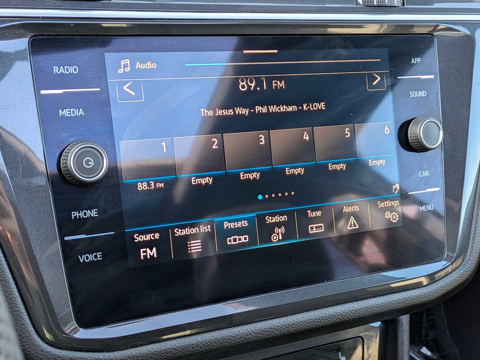 Thumbnail: 2024 Volkswagen Tiguan - 29