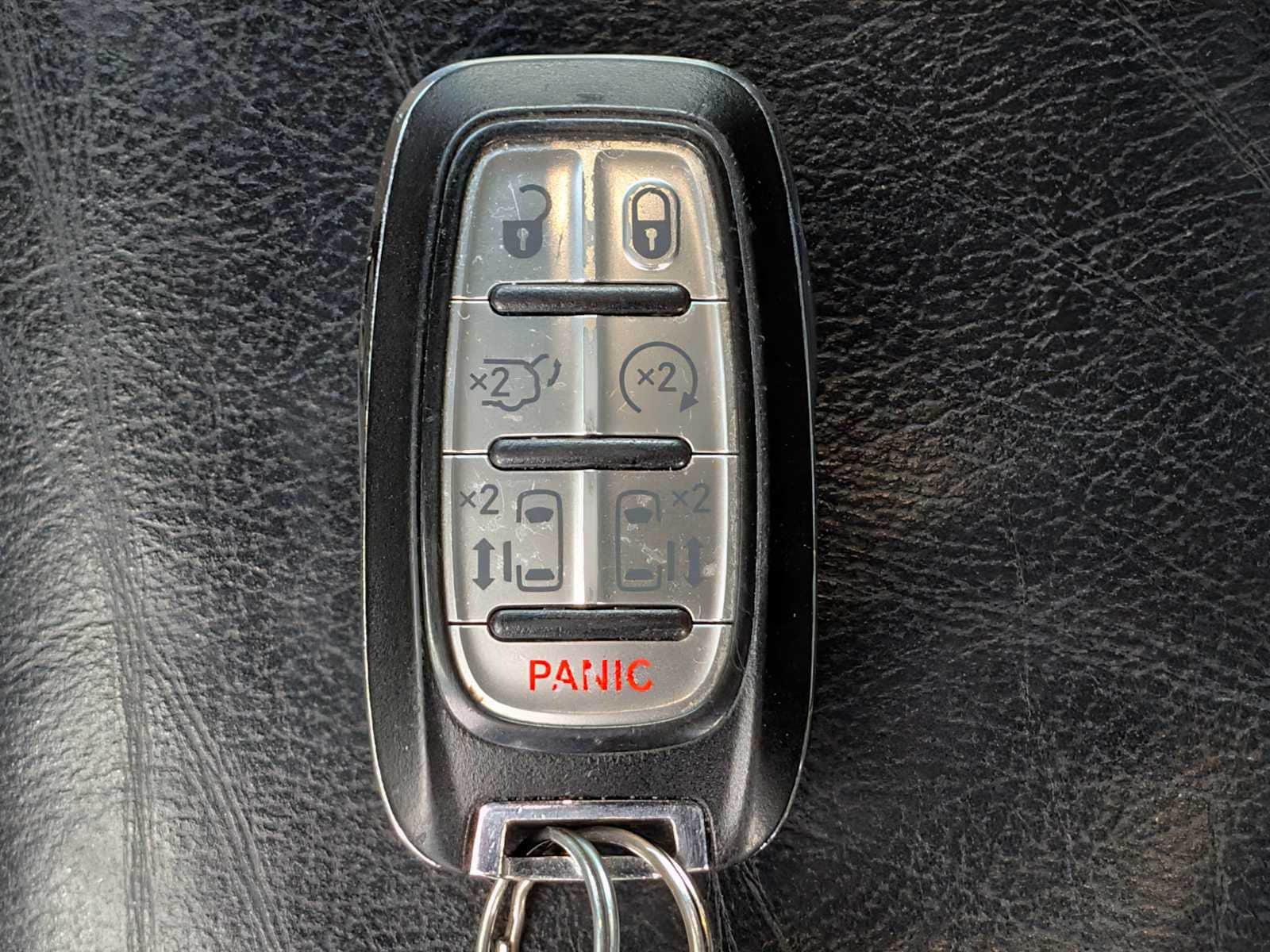 Thumbnail: 2017 Chrysler Pacifica - 36