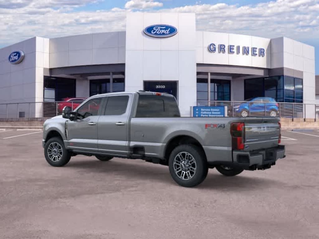 New 2026 Ford F-350 Platinum Truck Crew Cab