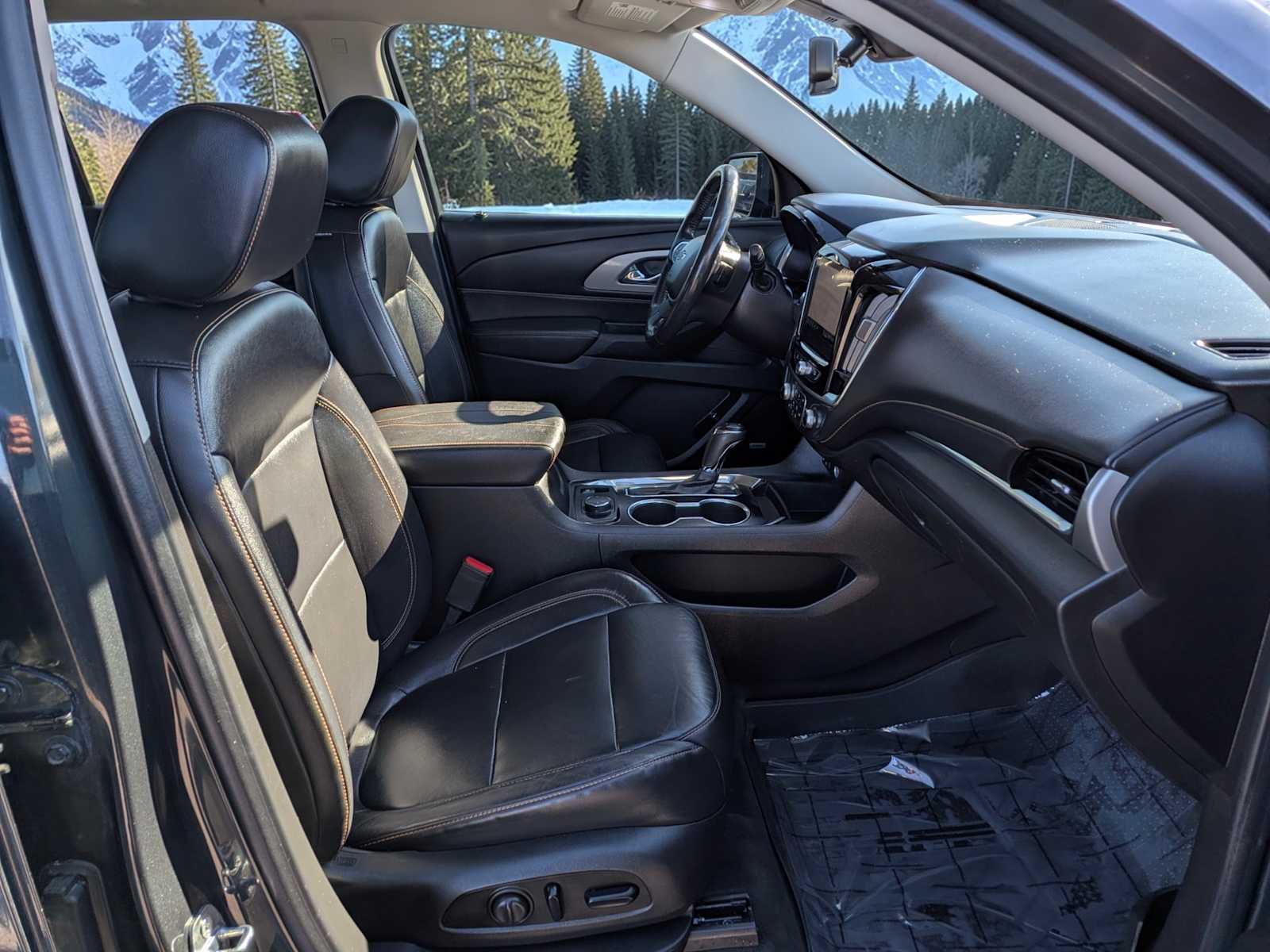 Thumbnail: 2020 Chevrolet Traverse - 20