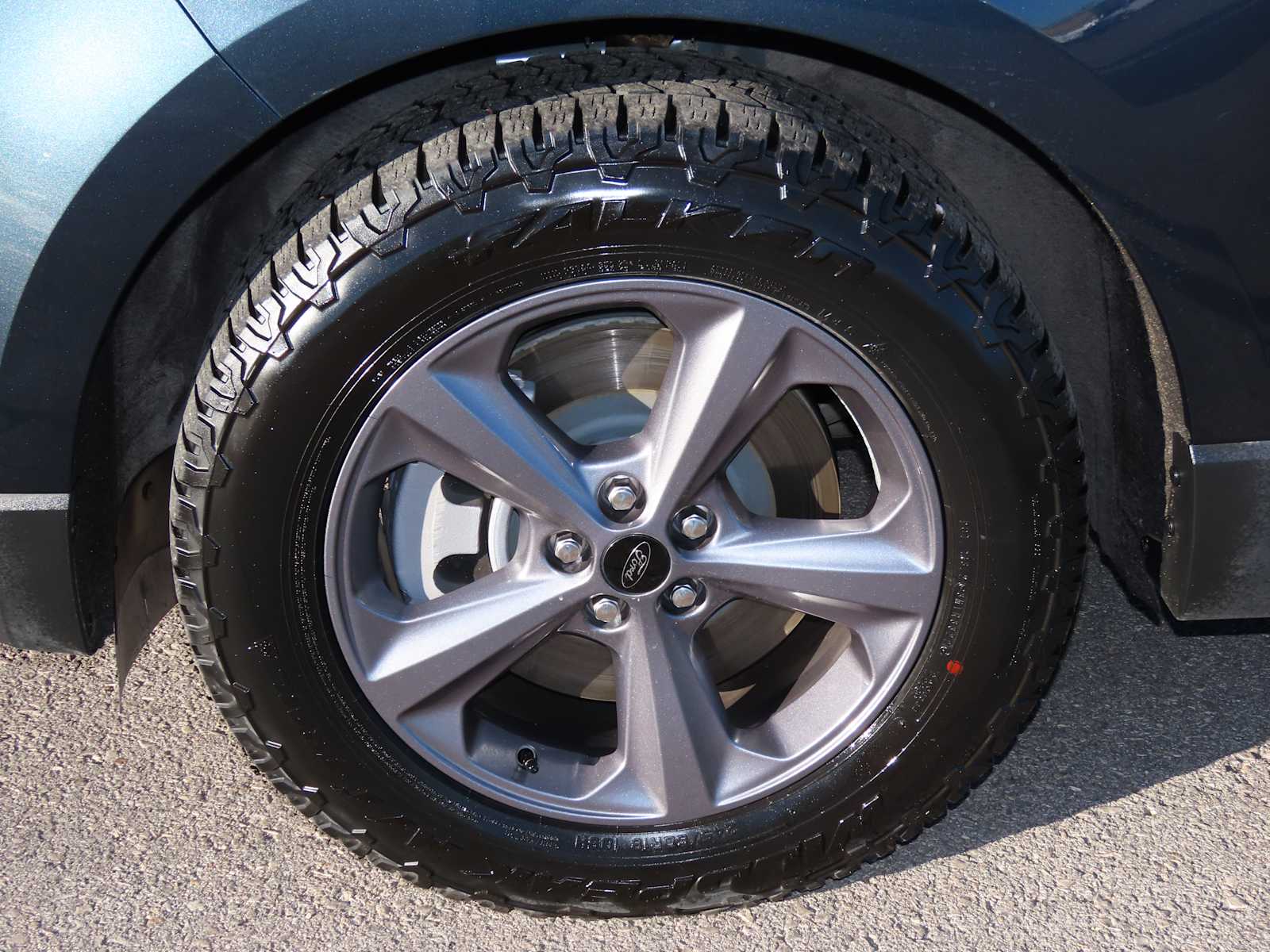 Thumbnail: 2023 Ford Edge - 15