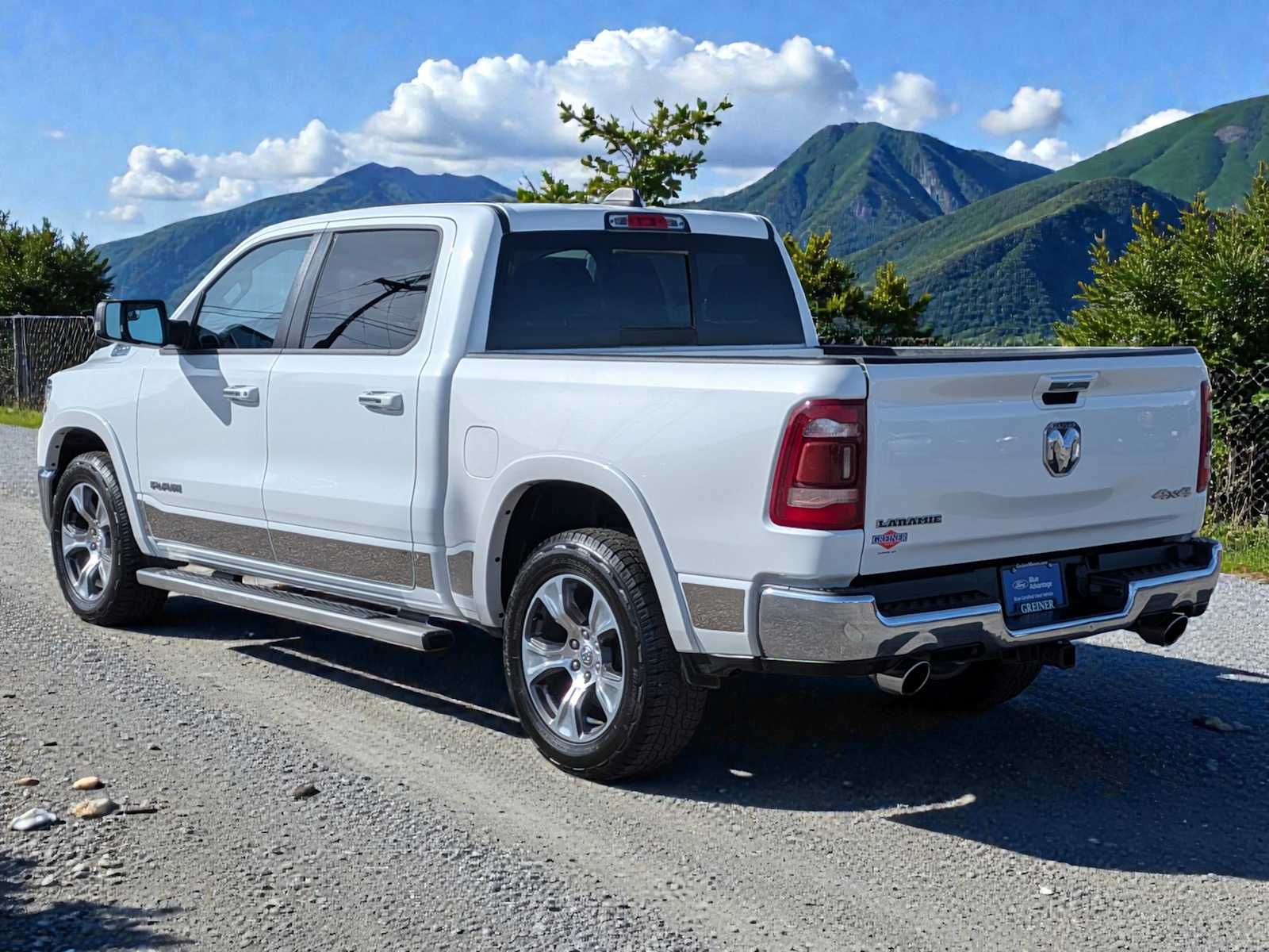 Thumbnail: 2022 RAM 1500 - 4