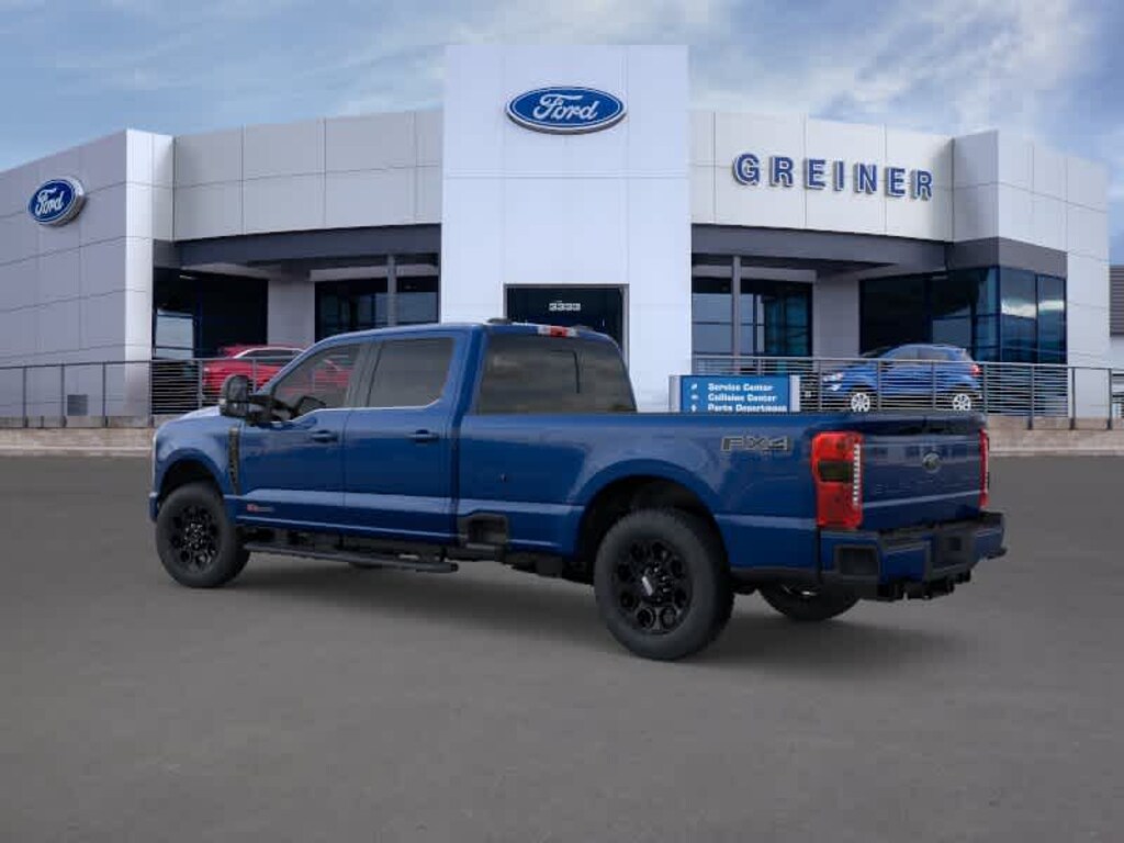 New 2026 Ford F-350 Lariat Truck Crew Cab