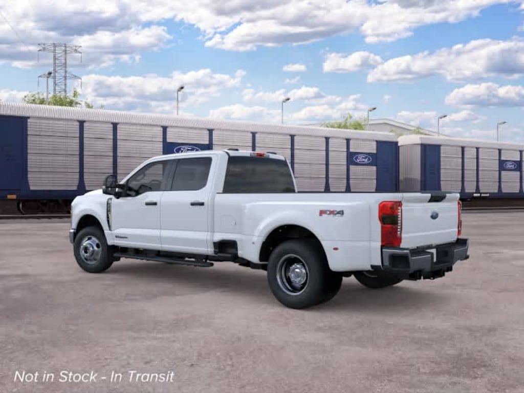 New 2026 Ford F-350 XLT Truck Crew Cab