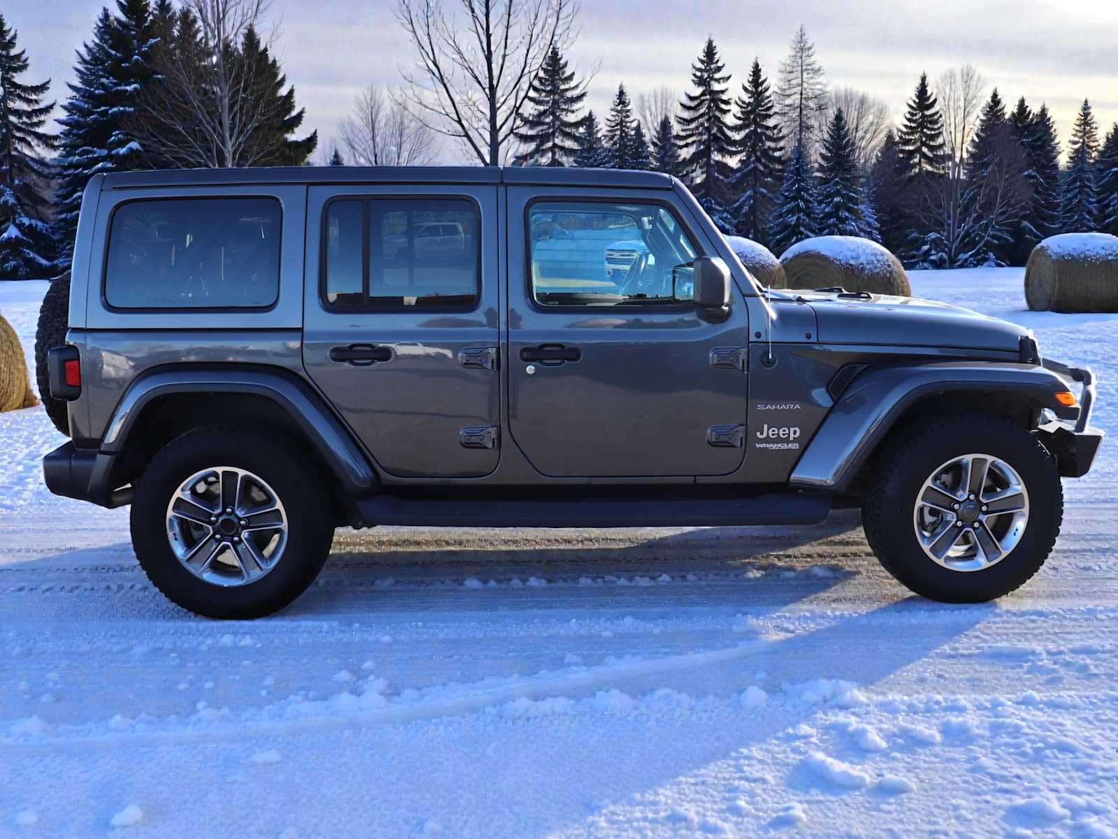 Thumbnail: 2020 Jeep Wrangler - 7