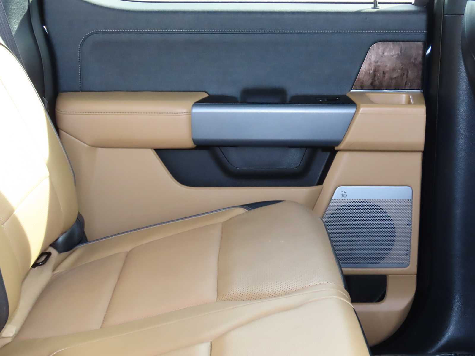 Thumbnail: 2024 Ford Econoline - 28