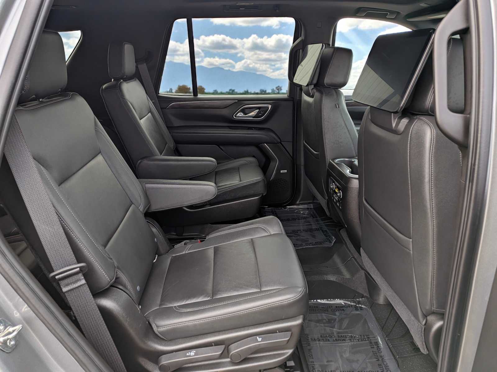 Thumbnail: 2021 Chevrolet Tahoe - 24