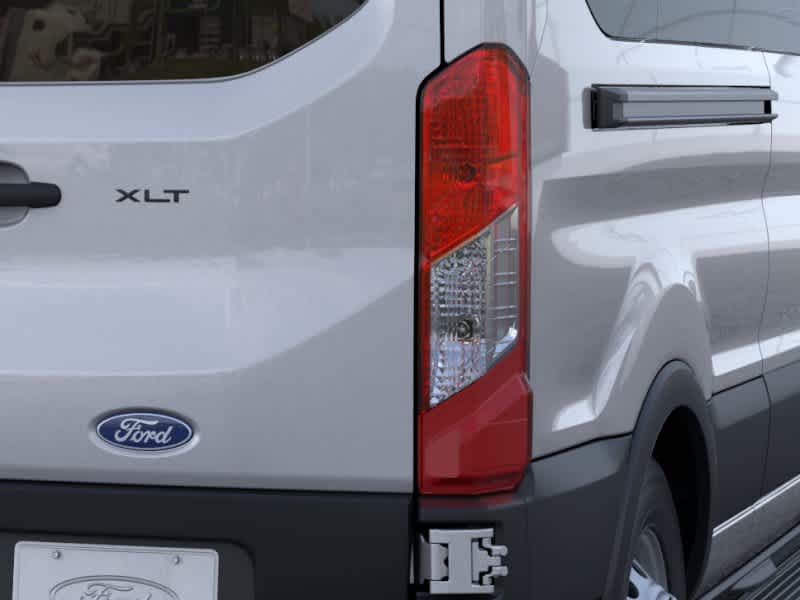 Thumbnail: 2026 Ford Econoline - 21