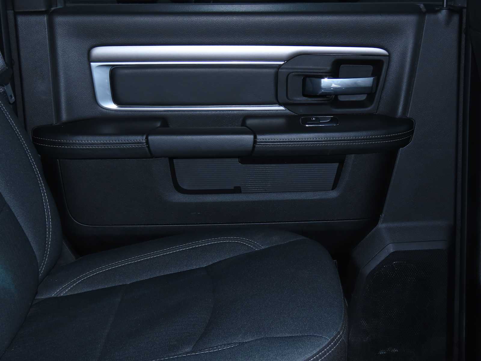 Thumbnail: 2024 RAM 1500 Classic - 23