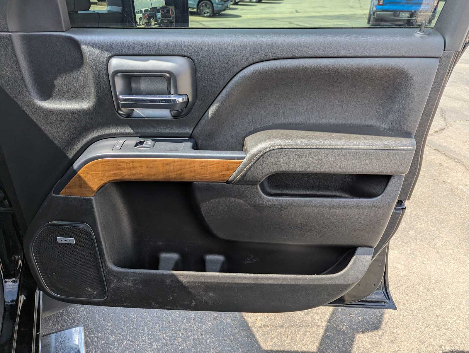Thumbnail: 2018 Chevrolet Silverado 3500 - 30
