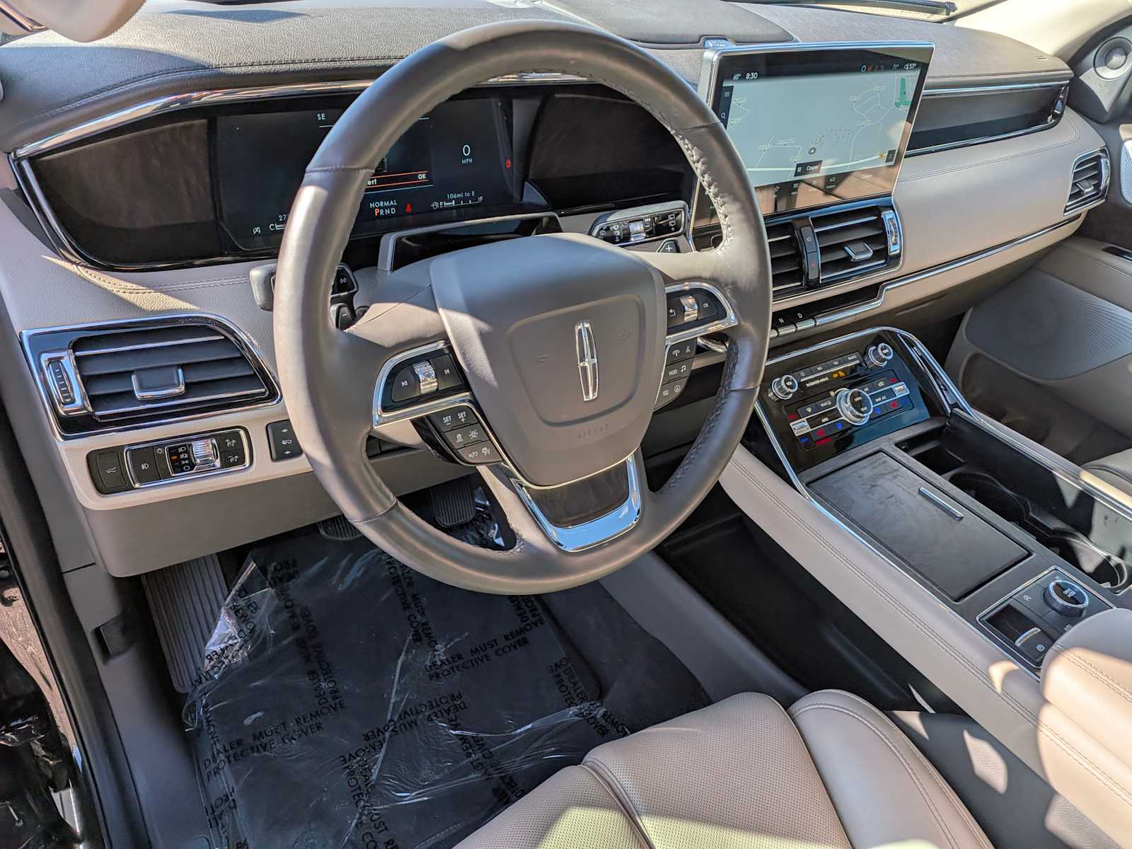 Thumbnail: 2023 Lincoln Navigator - 2