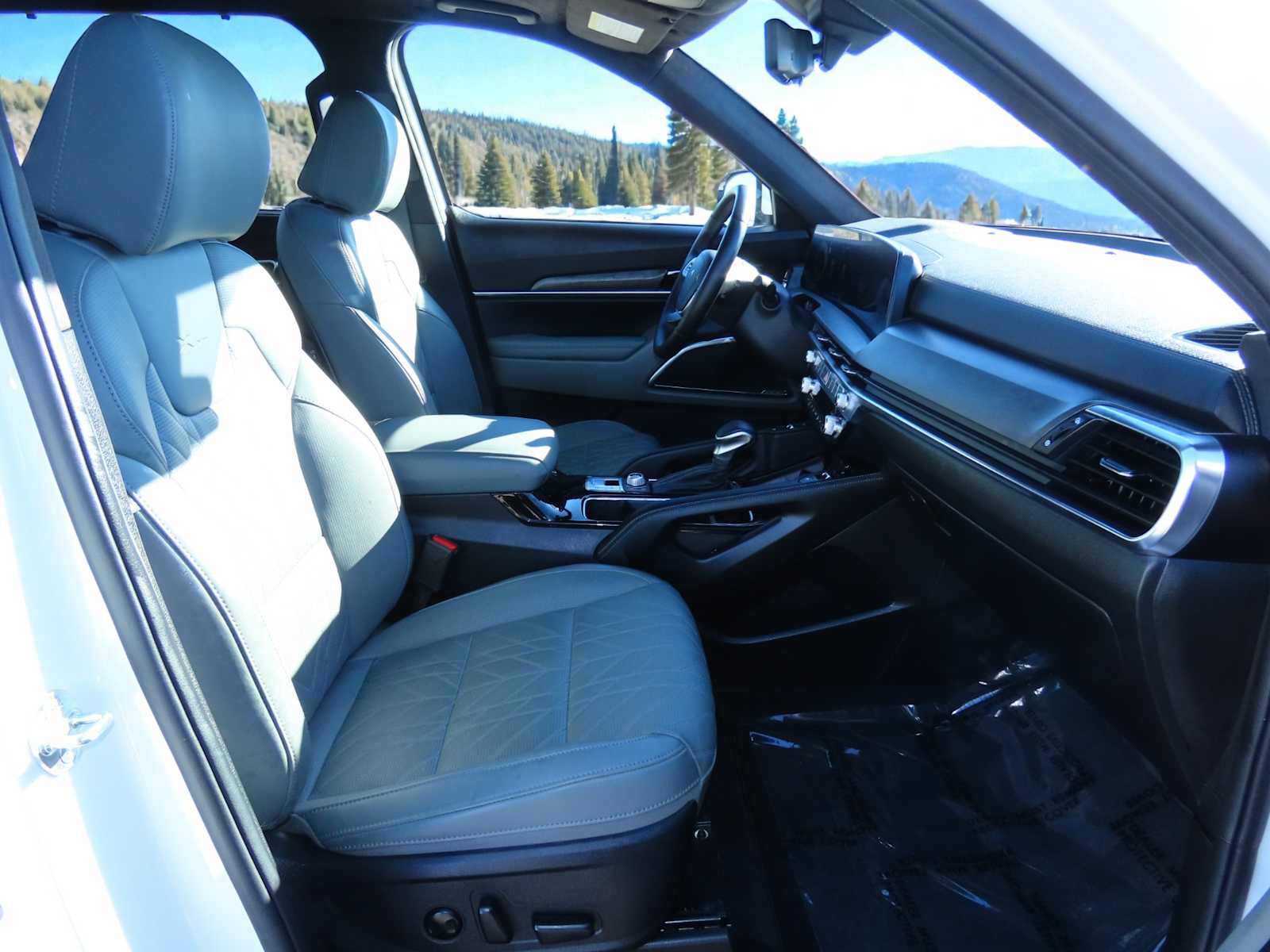 Thumbnail: 2024 Kia Telluride - 19