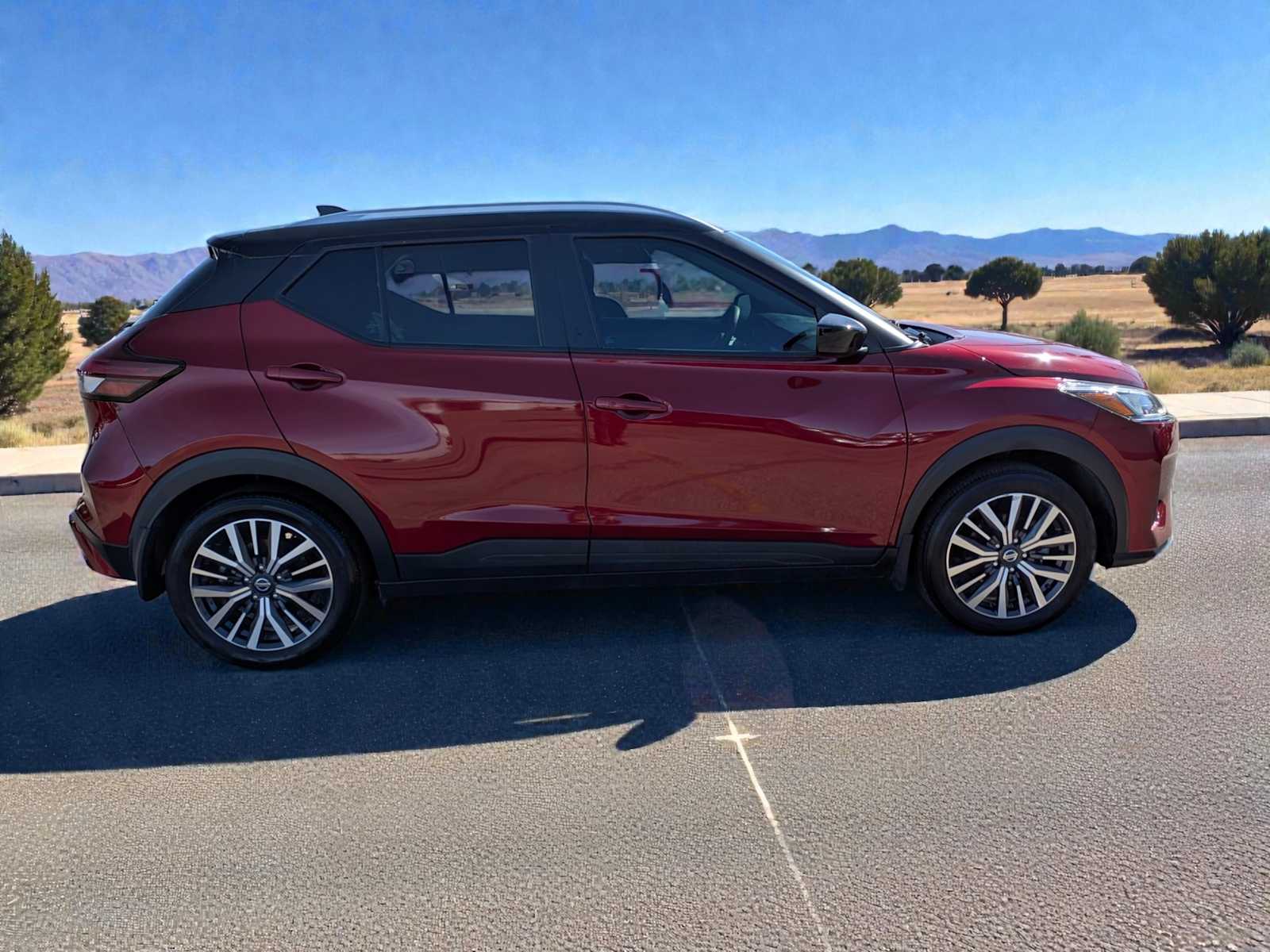 Thumbnail: 2021 Nissan Kicks - 7
