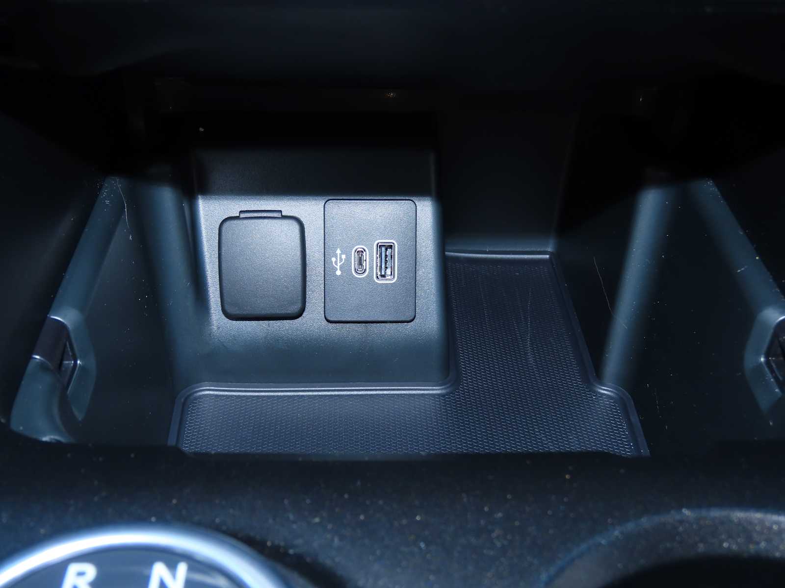 Thumbnail: 2025 Ford Explorer - 30