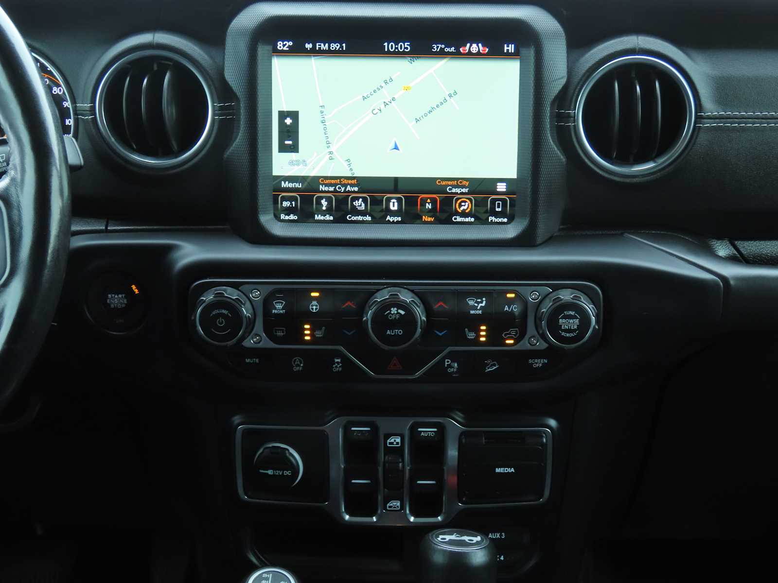 Thumbnail: 2019 Jeep Wrangler - 30