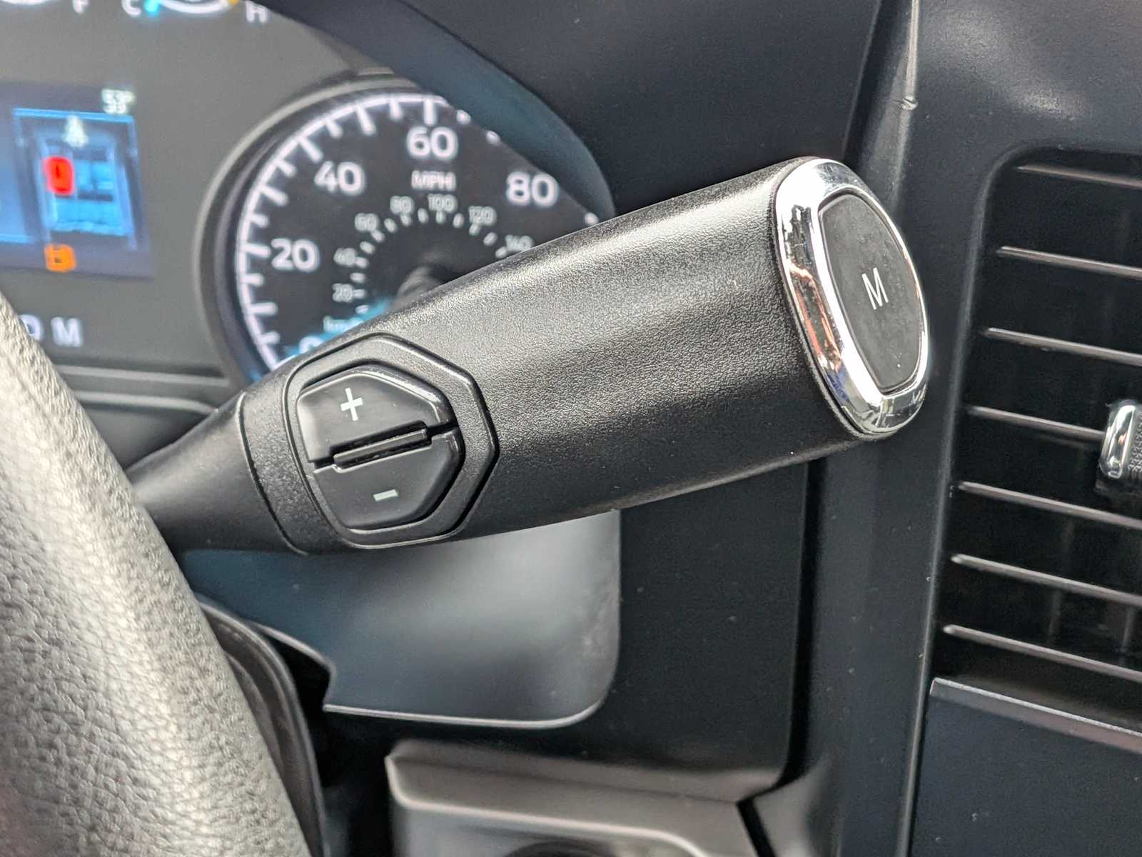 Thumbnail: 2023 Ford Econoline - 32