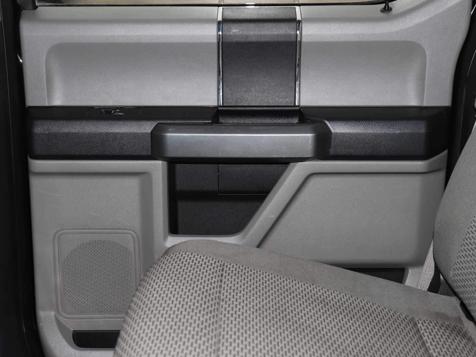 Thumbnail: 2017 Ford F-150 - 20