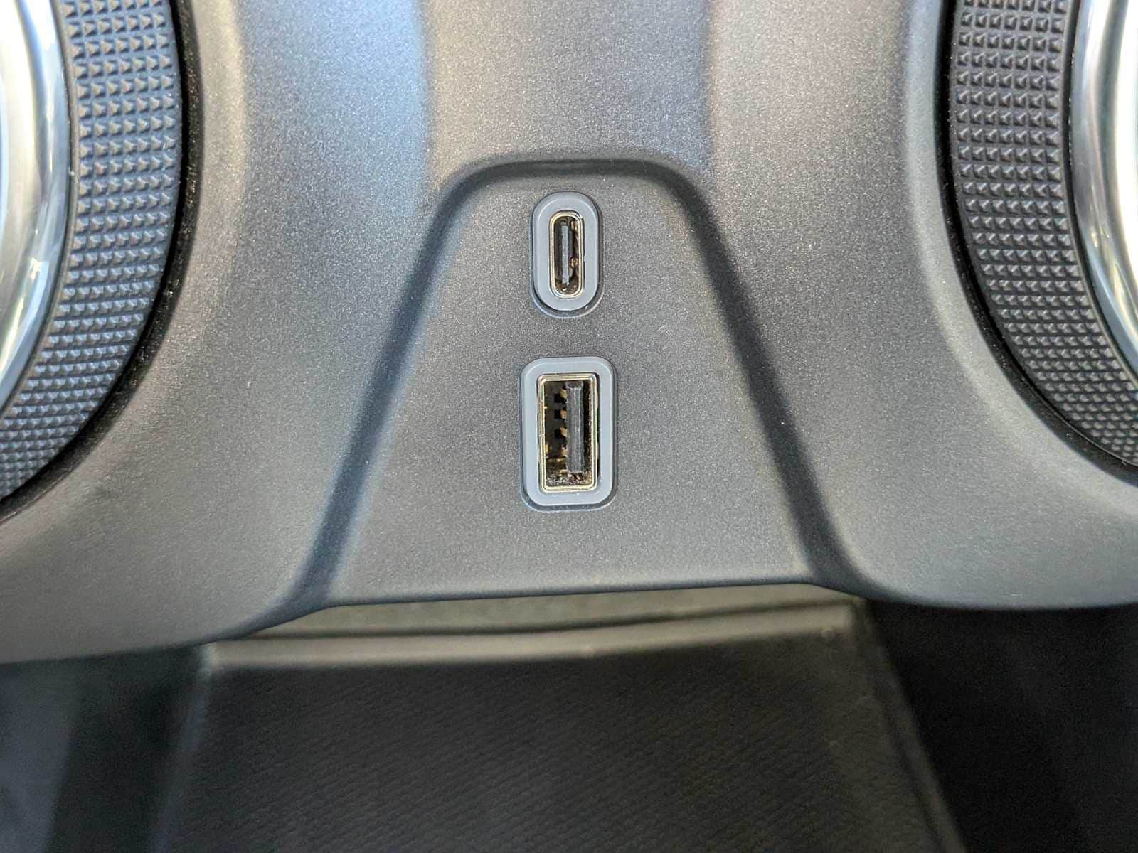 Thumbnail: 2025 Chevrolet Blazer - 35