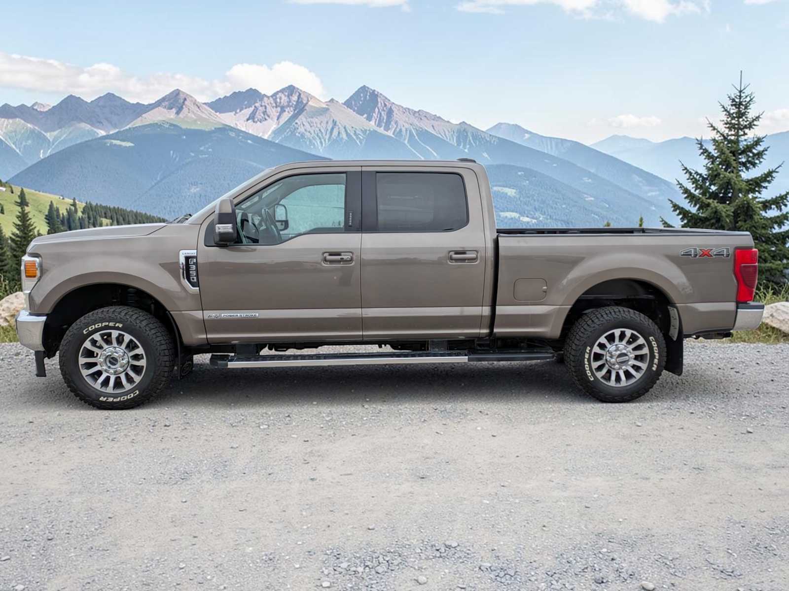 Thumbnail: 2022 Ford Econoline - 3