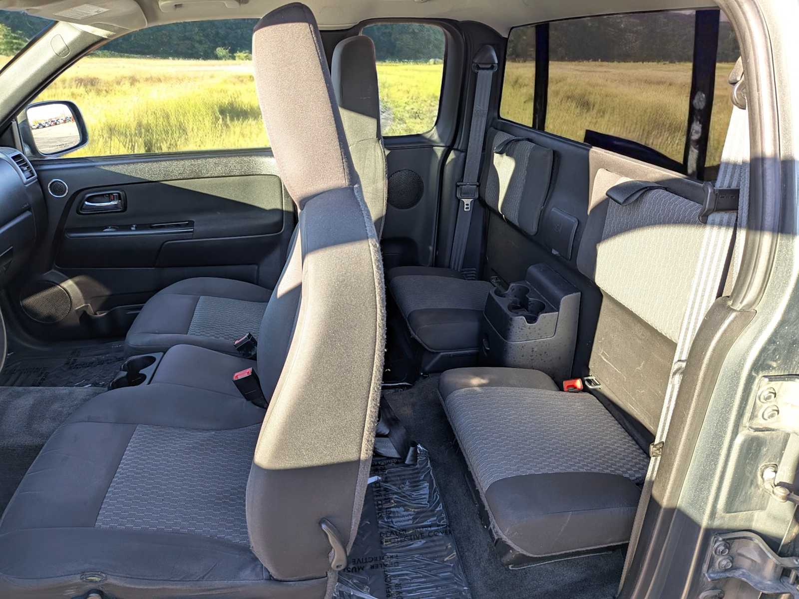 Thumbnail: 2011 GMC Canyon - 19