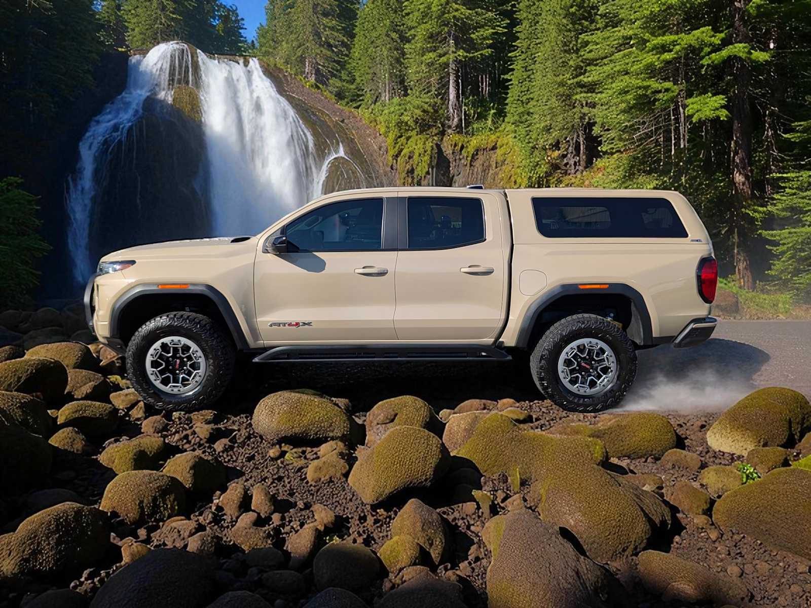 Thumbnail: 2023 GMC Canyon - 3