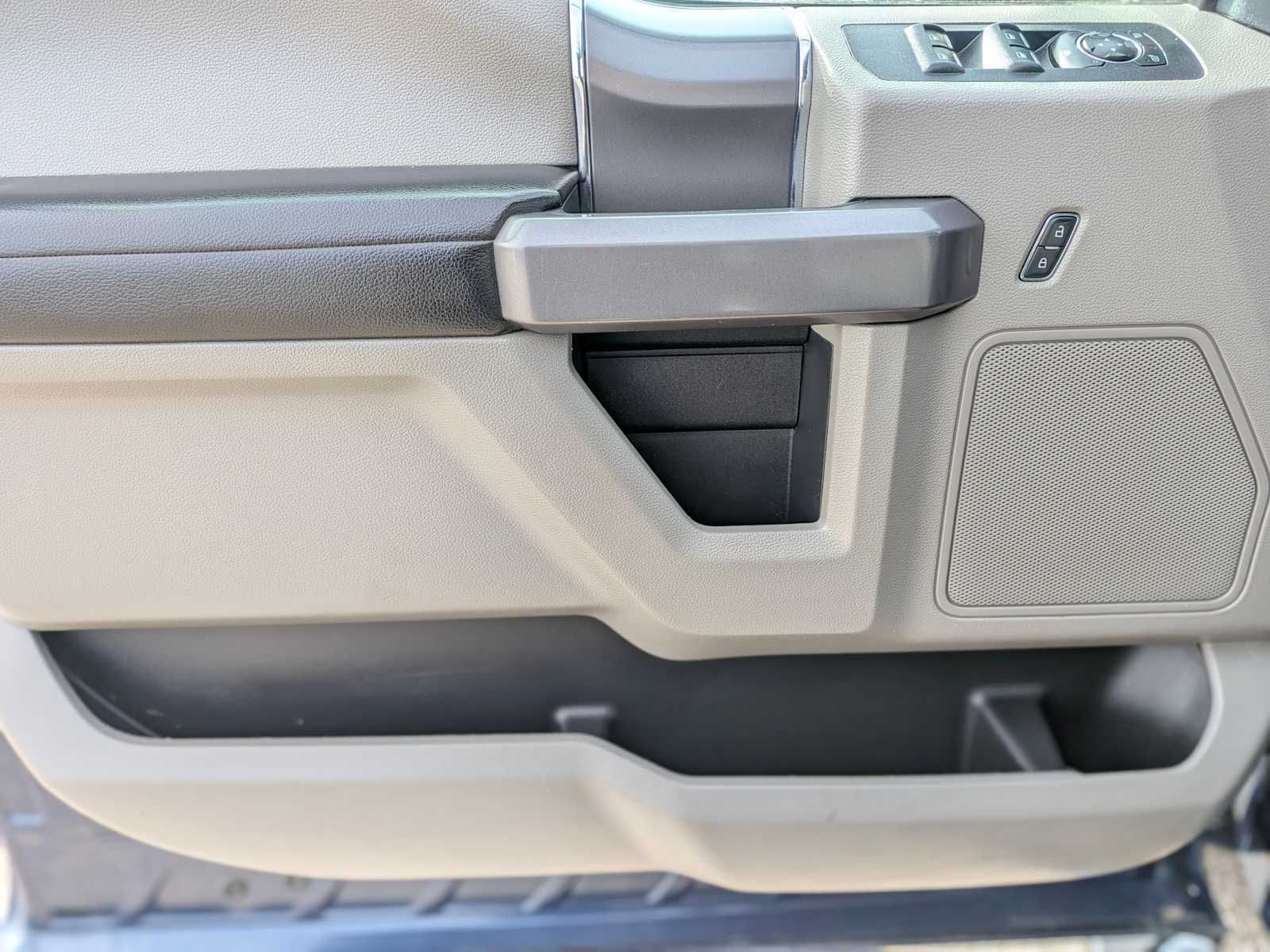 Thumbnail: 2020 Ford F-150 - 16