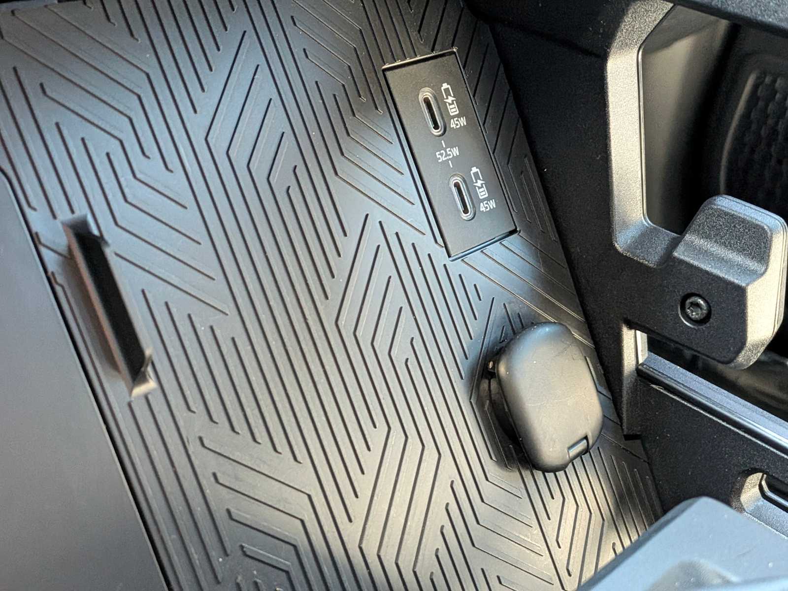 Thumbnail: 2025 Toyota 4Runner - 30