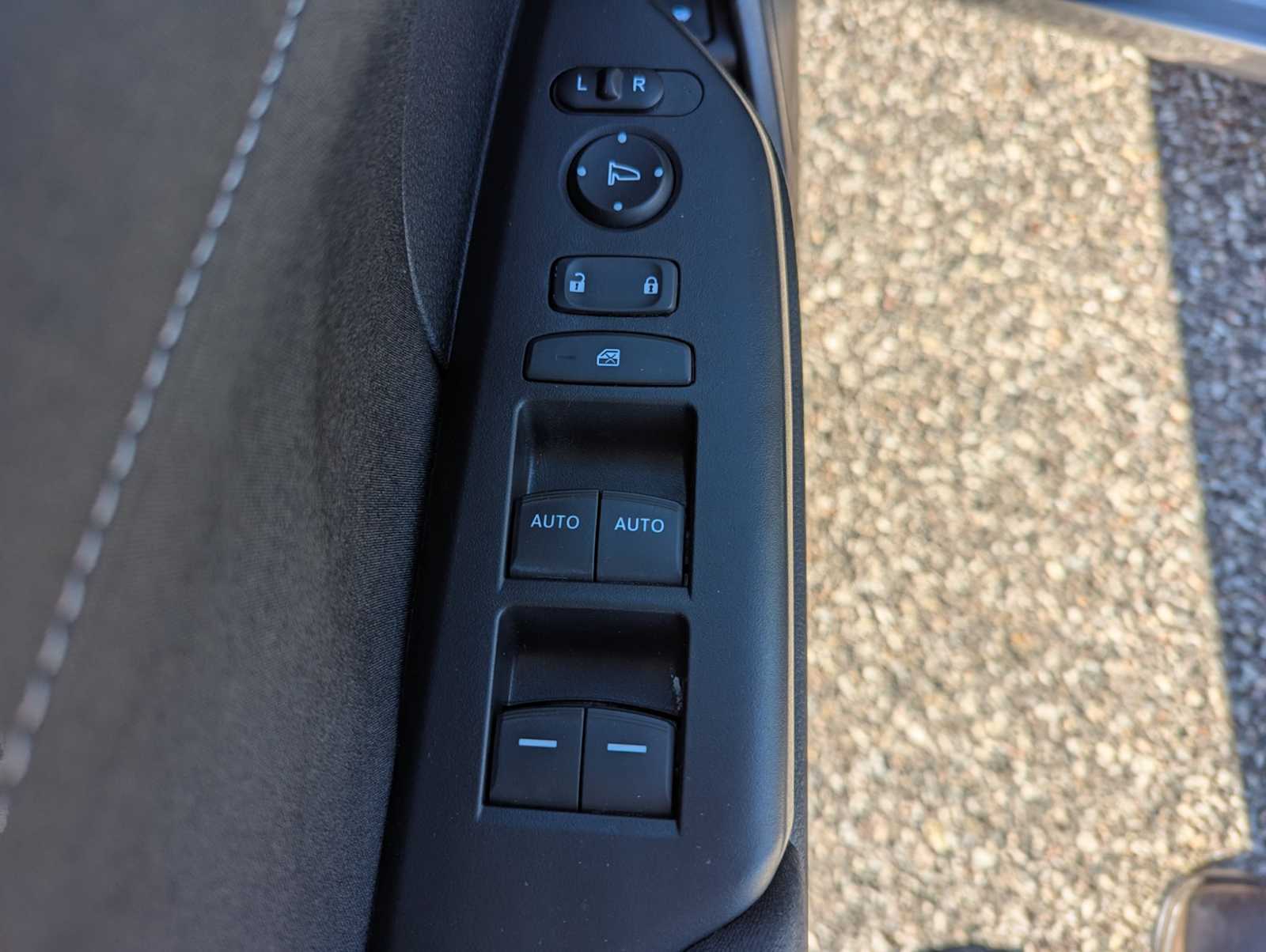 2022 Honda Insight EX 20