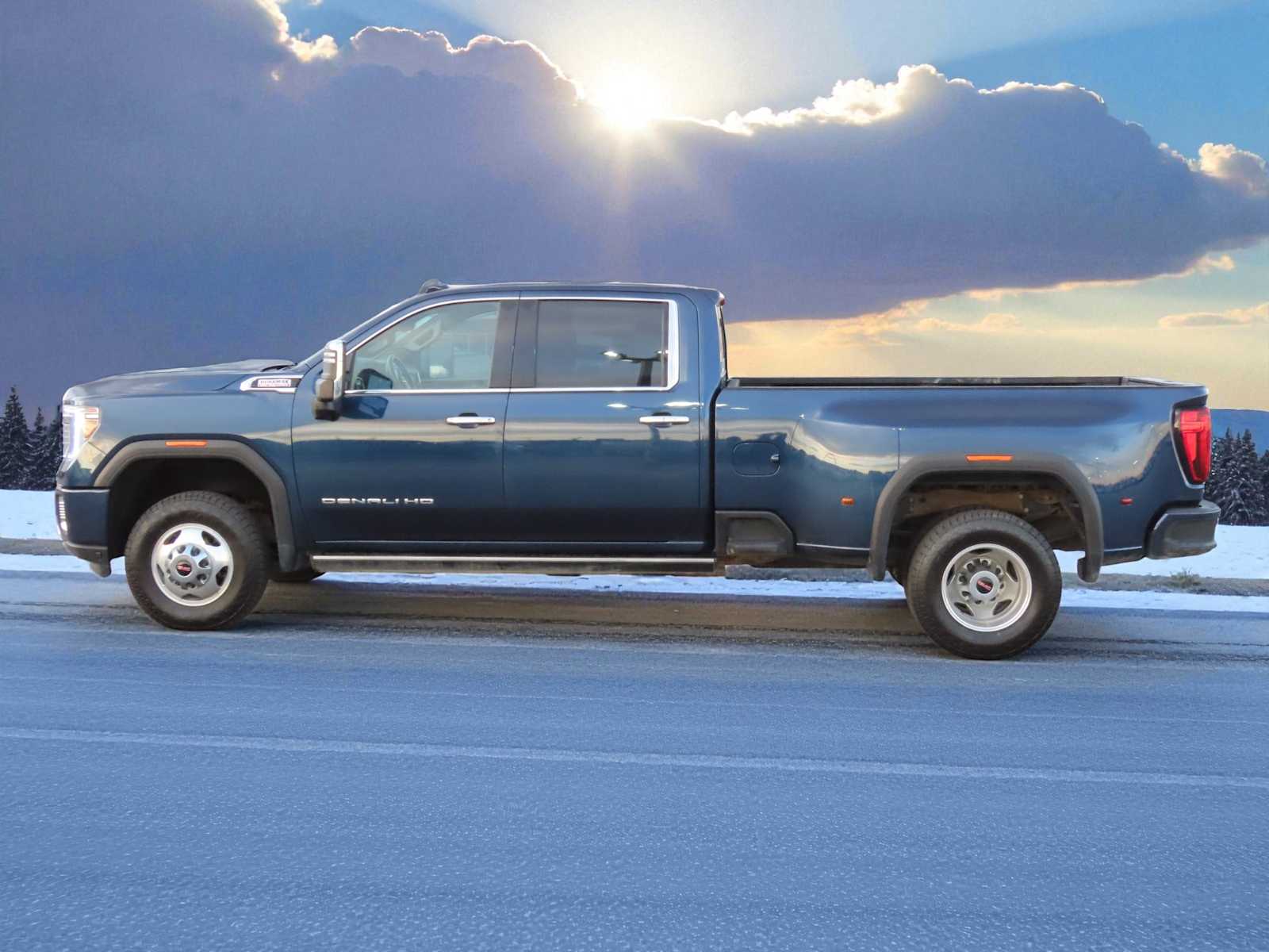 Thumbnail: 2022 GMC Sierra 3500 - 3