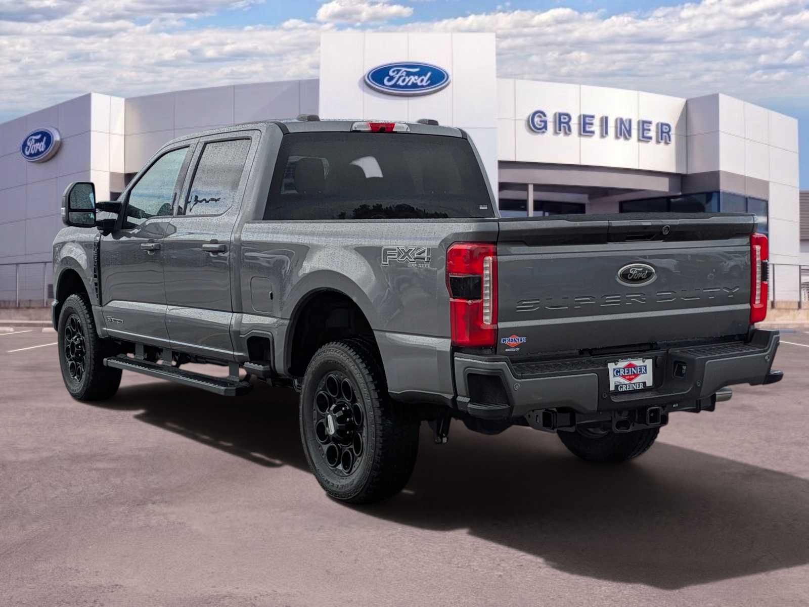 2026 Ford F-250 Super Duty XLT - Photo 4