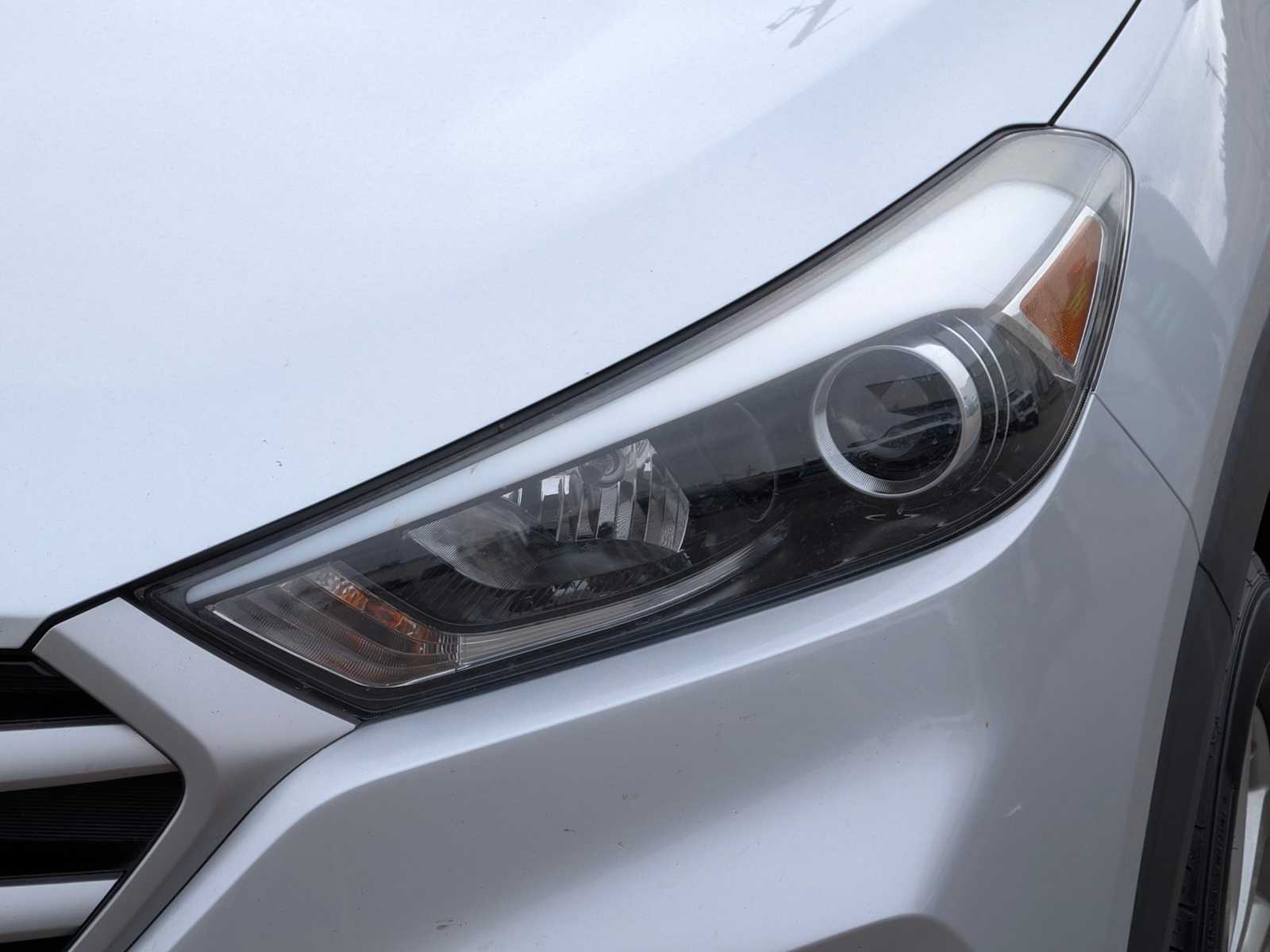 Thumbnail: 2018 Hyundai Tucson - 10