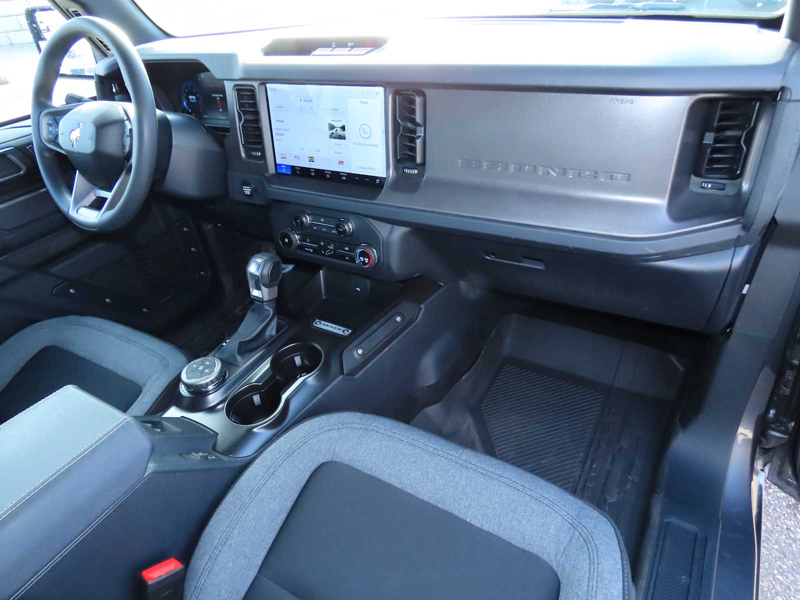 Thumbnail: 2025 Ford Bronco - 17