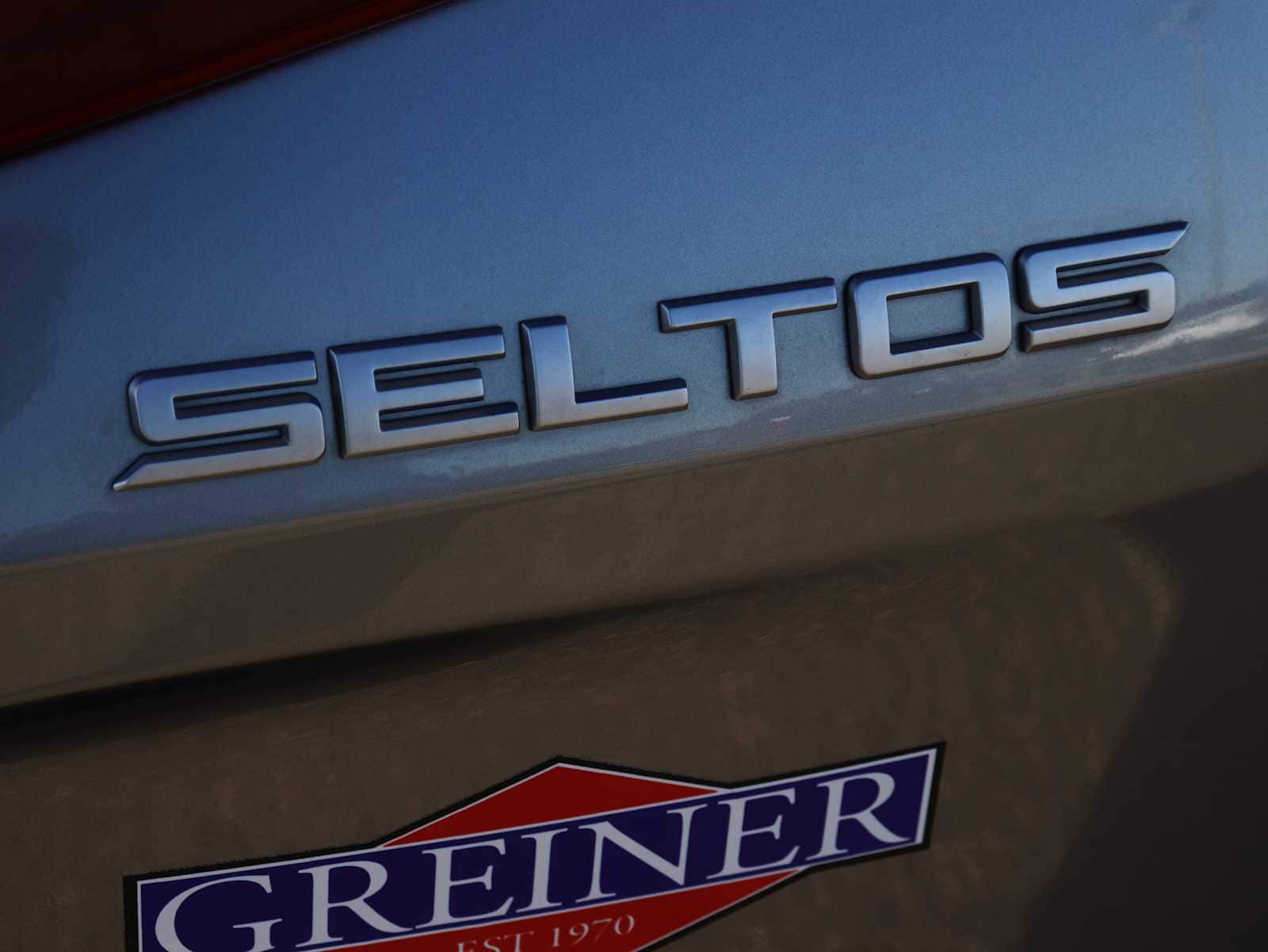 Thumbnail: 2023 Kia Seltos - 13