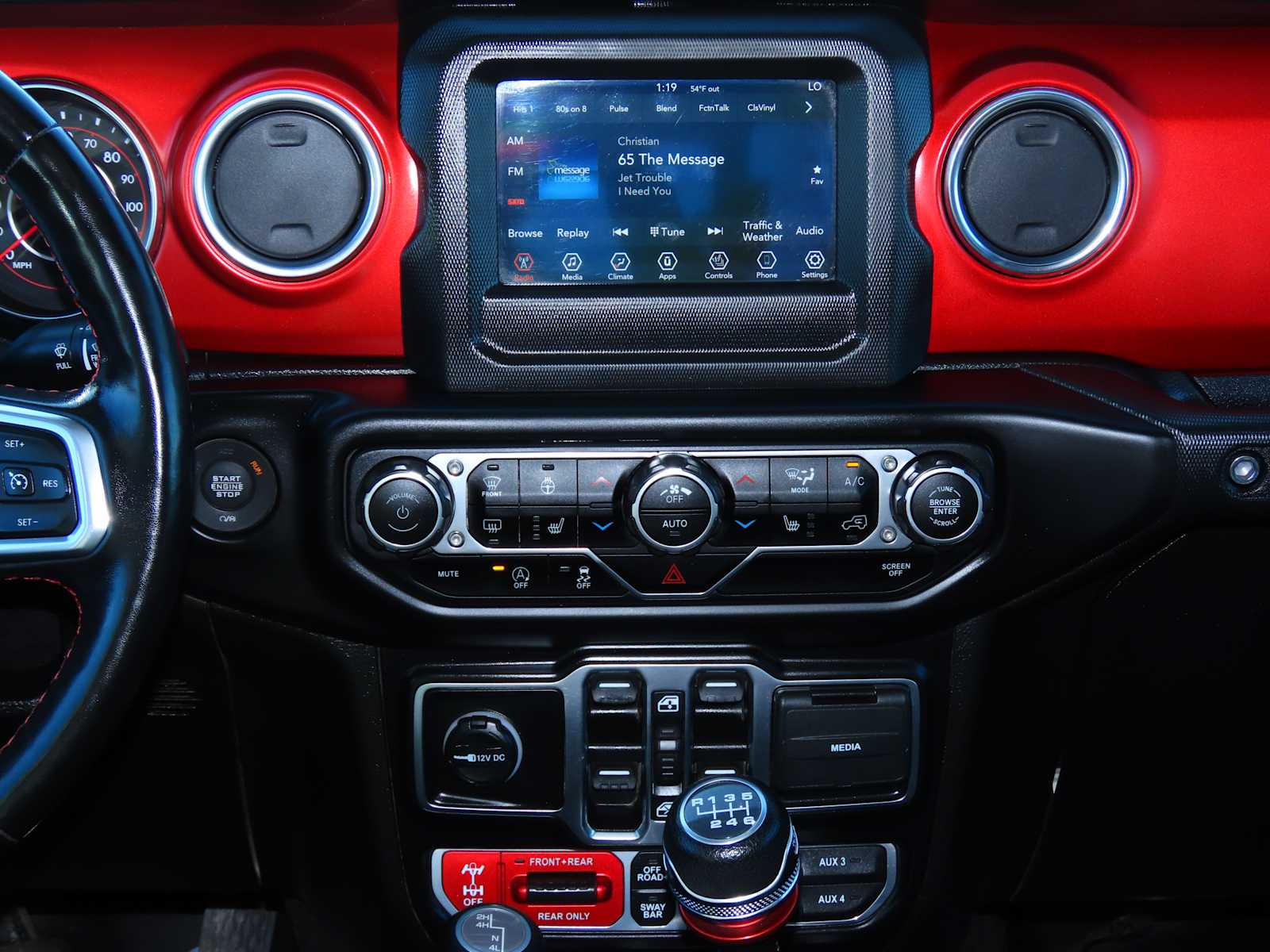 Thumbnail: 2021 Jeep Gladiator - 26