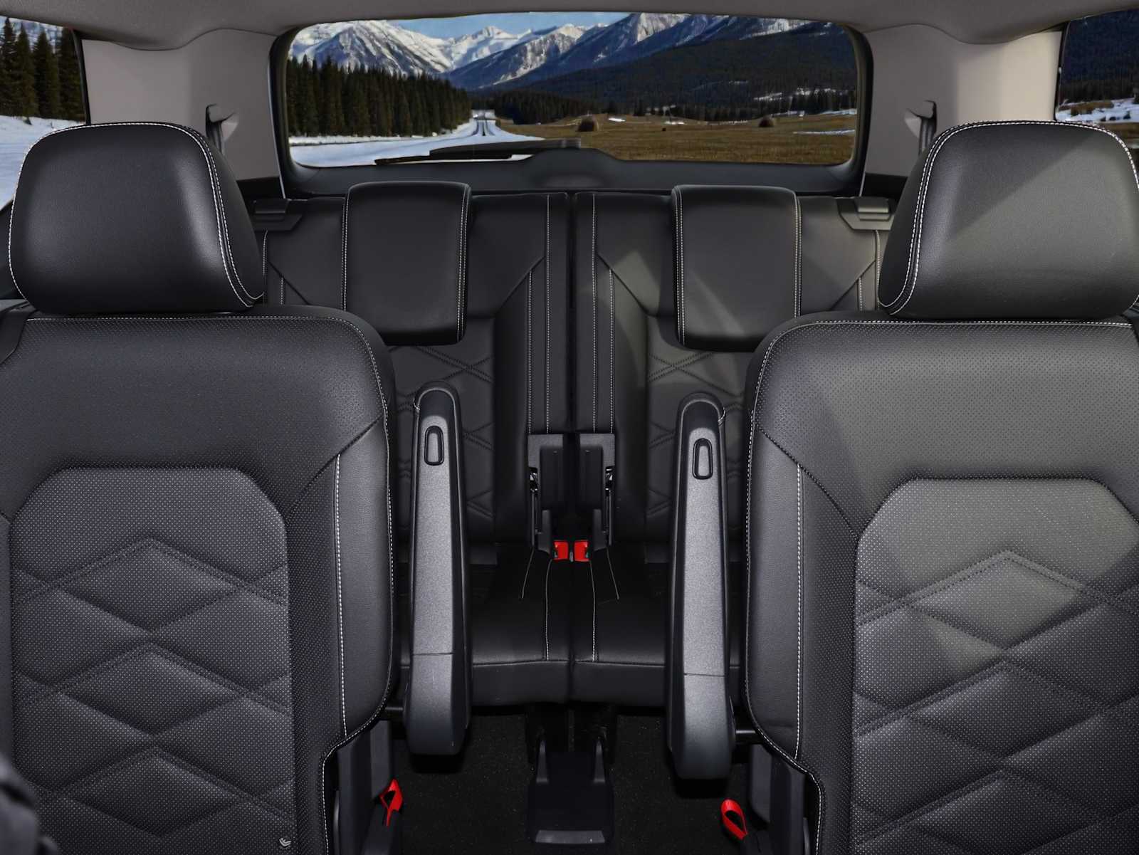 Thumbnail: 2025 Volkswagen Atlas - 28