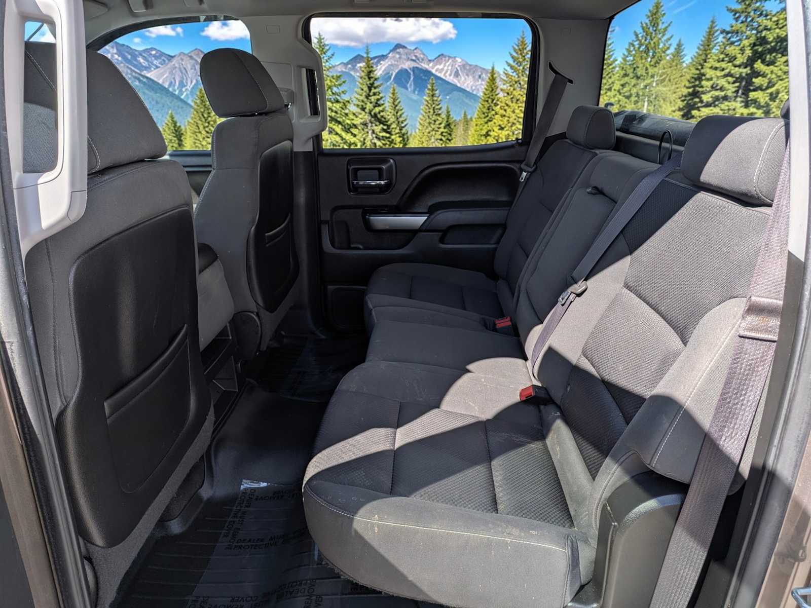 Thumbnail: 2015 Chevrolet Silverado 1500 - 17